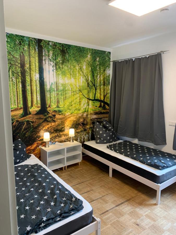 Mainpark Apartment 4 Schlafzimmer Bis Zu 10 Personen Direkt Ueber Aschaffapartment Bei Aschaffenburg Mainaschaff Exterior photo